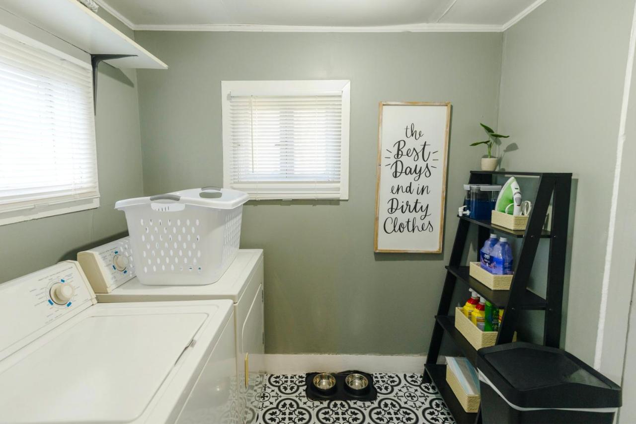 Historic Revival 2Br Midtown Memphis Free Parking Fast Wifi Free Parking Yes Pets Villa ภายนอก รูปภาพ