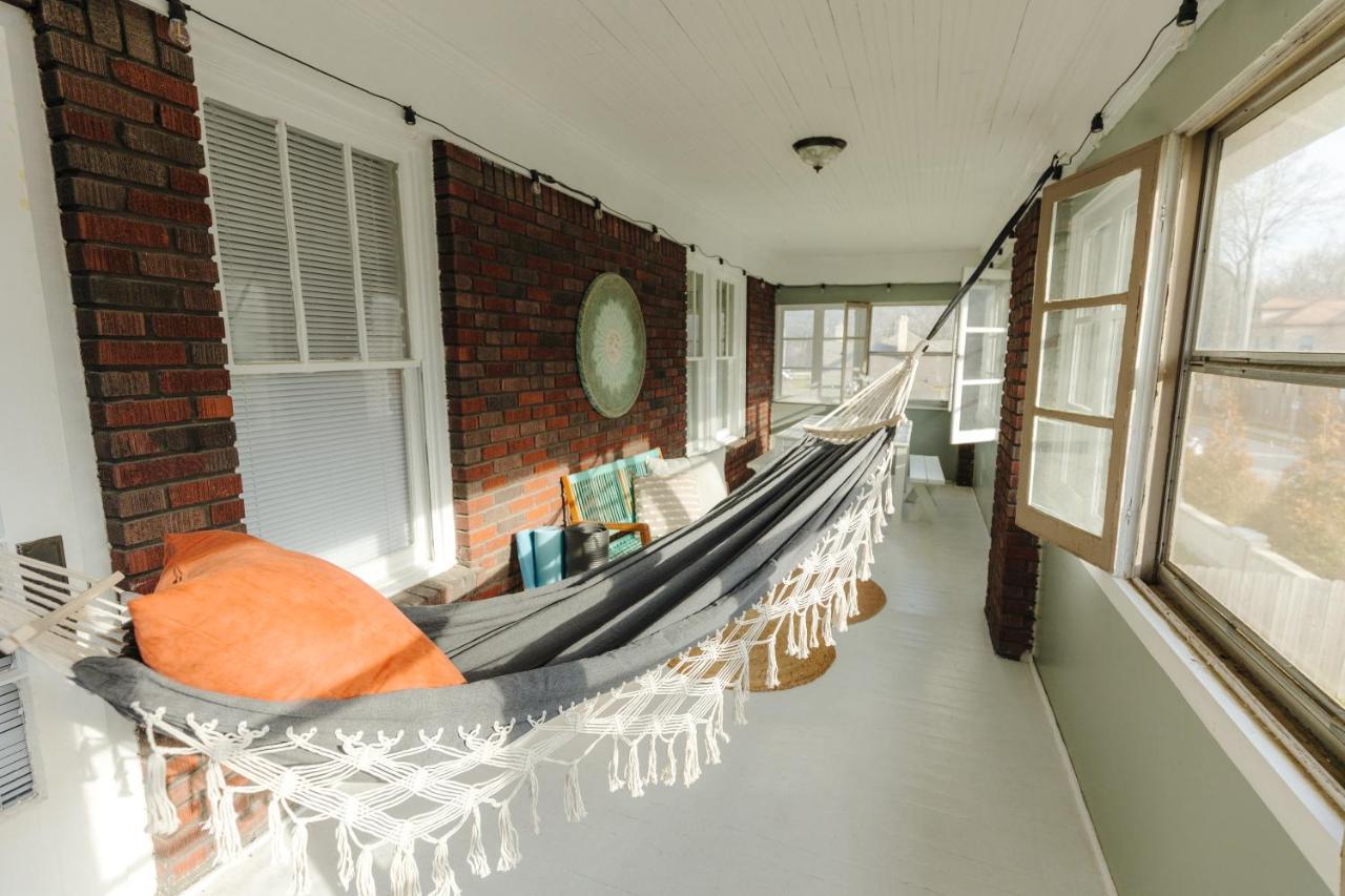 Historic Revival 2Br Midtown Memphis Free Parking Fast Wifi Free Parking Yes Pets Villa ภายนอก รูปภาพ